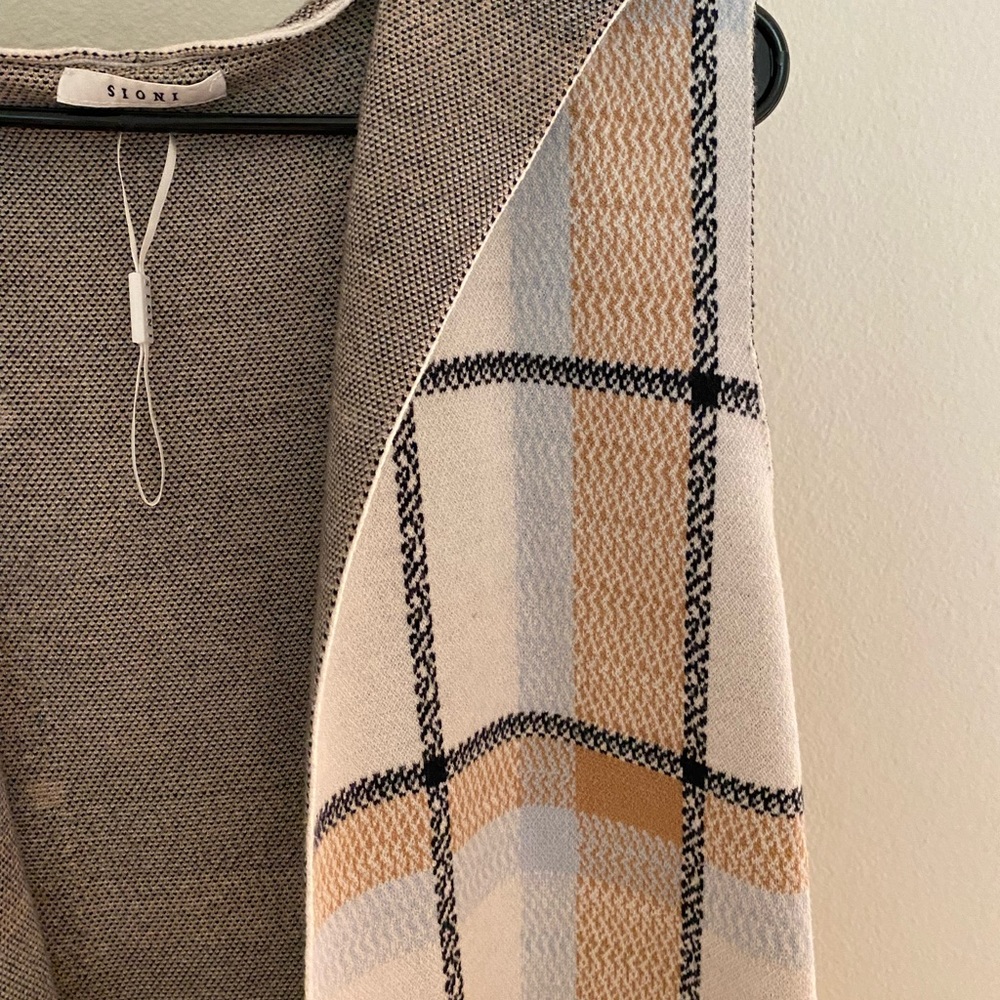 Sioni Plaid Sweater Vest Size L